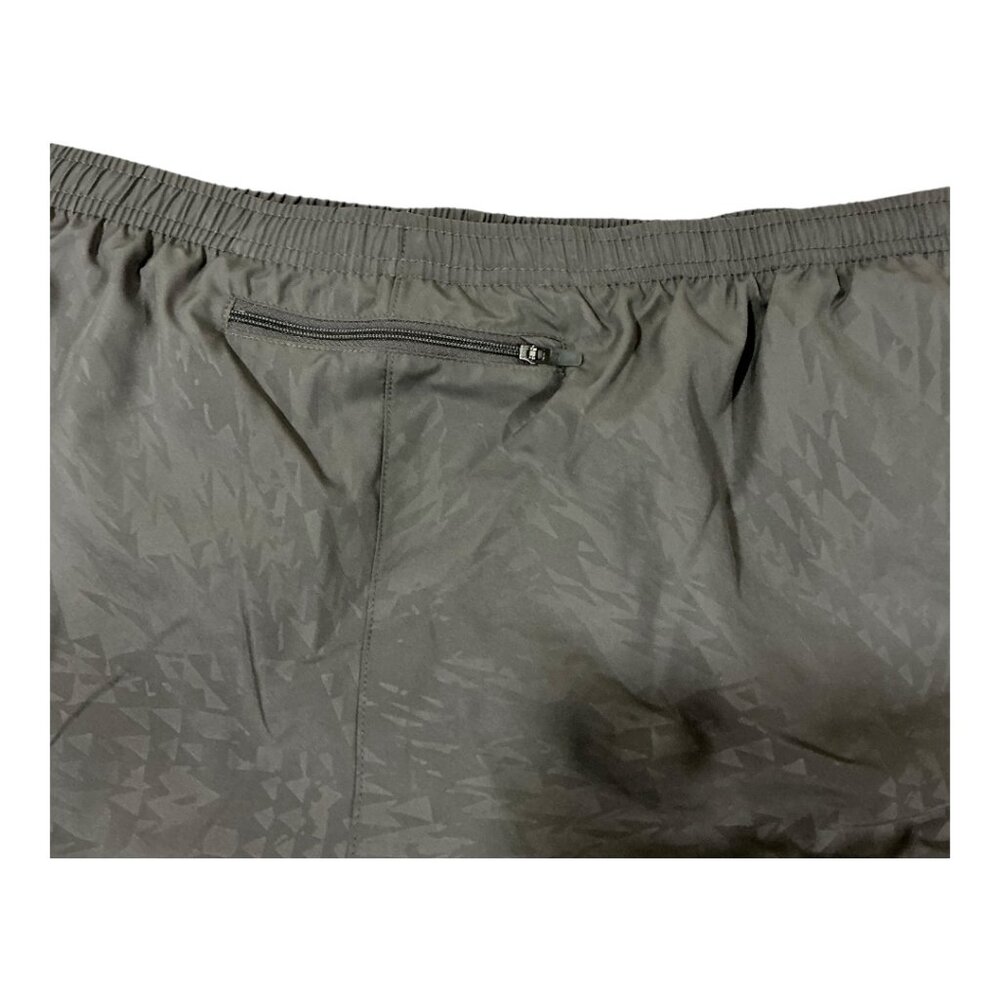 Nike Women's Tempo Modern Embossed 4" Brief Lined Grey Running Shorts Size XL - Picture 3 of 8